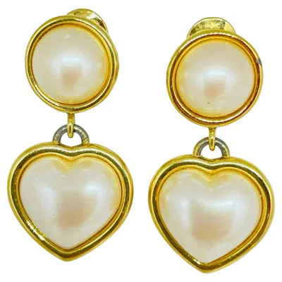 Pre-owned Monet Vintage Signed Gold Tone Faux Pearl Heart Dangle Designer Clip Earrings In Multi