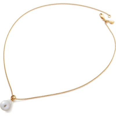 Monica Vinader Baroque Pearl Pendant Necklace In Gold