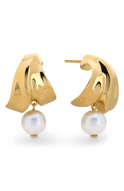 MONICA VINADER MONICA VINADER NOMADE SMALL FRESHWATER PEARL DROP EARRINGS