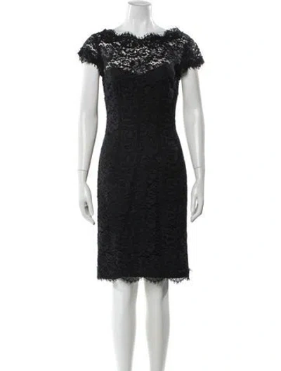 Pre-owned Monique Lhuillier Bateau Neckline Knee-length Dress In Blue