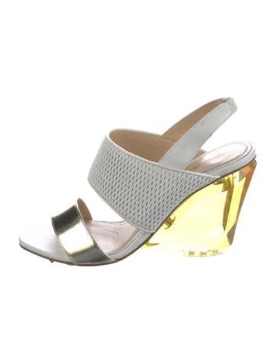 Pre-owned Monique Lhuillier Leather Colorblock Pattern Mules In White