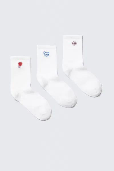 Monki 3-pack Embroidered Crew Socks