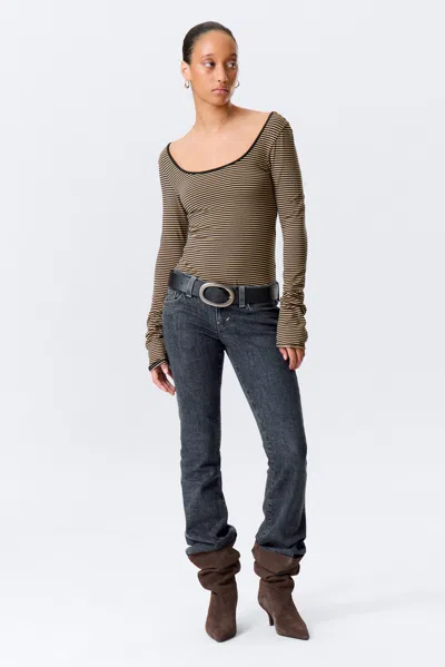 Monki Long-sleeved Slim Fit Scoop Neck Top In Sand