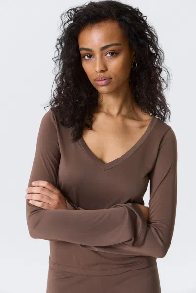 Monki Long-sleeved V-neck Top