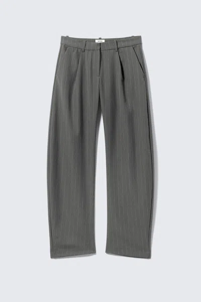 Monki Loose Fit Cocoon Leg Suiting Trousers In Gray
