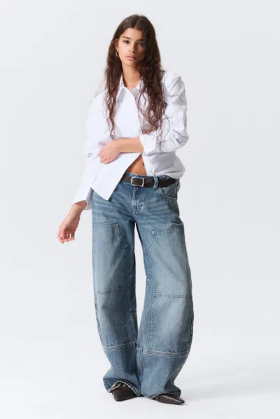 Monki Low Rise Loose Barrel Leg Workwear Jeans In Blue