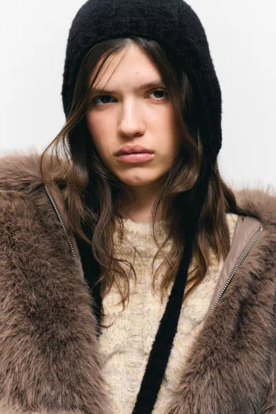 Monki Tied Knit Bonnet