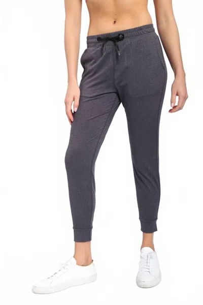 Mono B Slim Sweatpant Jogger In Grey In White