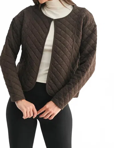 Mono B Vista Quilted Jacket In Chocolate In Brown