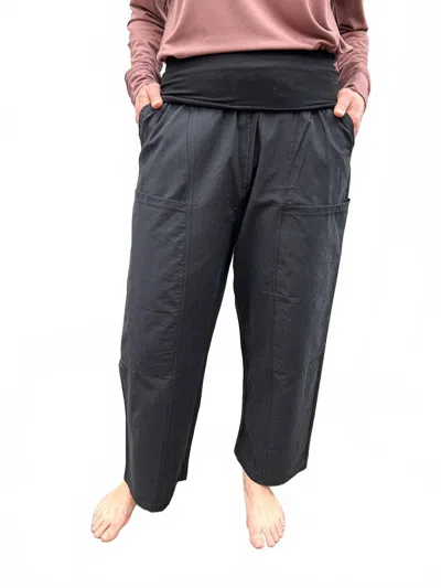 Mono B Wide Leg Athleisure Ankle Pants In Black