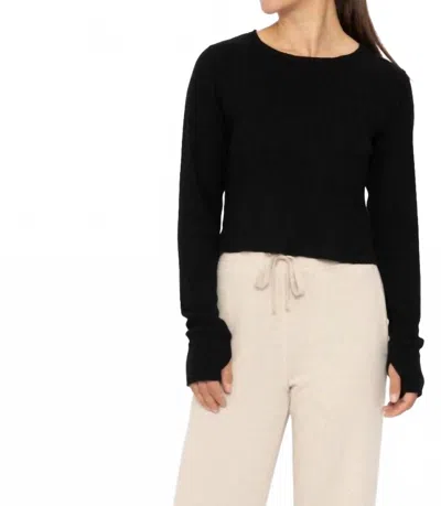 Mono B Women's Ribbed Crew Neck Top In Black