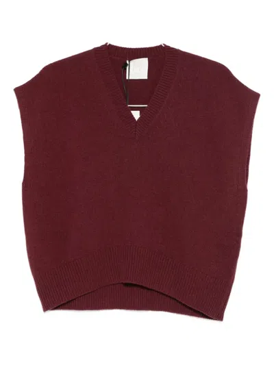 Monochrome Cardiff V-neck Sleeveless Vest In Burgundy