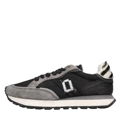 Monoway Sneakers