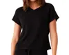 Monrow Boucle Knit V Neck Sweater In Black In Black