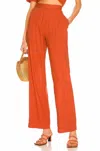 Monrow Linen Pleat Pant In Faded Rust In Multi