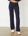 Monrow Original Fleece Flare Pant In Heathered Navy