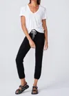 MONROW RELAXED V NECK TEE IN WHITE