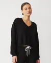 Monrow Softfleece Crop V Neck Sweatshirt In Black