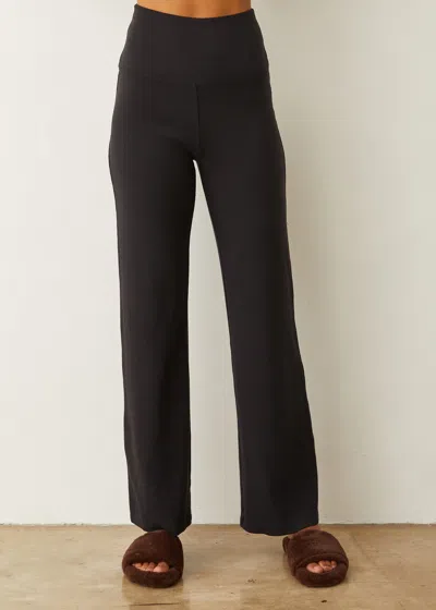 Monrow Supima Rib Flare Sweats In Black