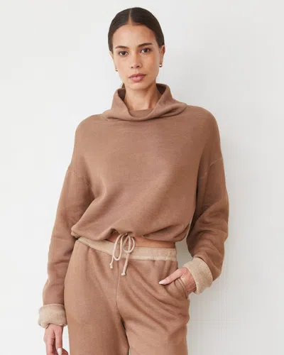 Monrow Teddy Fleece Funnel Pullover In Walnut