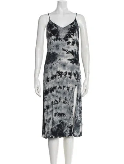 Pre-owned Monrow Tie-dye Print Midi Length Dress In Blue