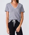 Monrow Textured Tri-blend Fitted V Neck Tee In Black