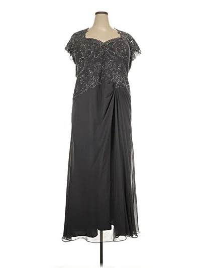 Pre-owned Montage By Mon Cheri Cocktail Dress In Gray