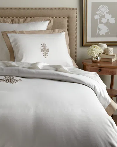 Montague & Capulet Belladona Duvet Collection In White