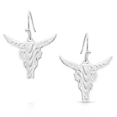 Montana Silversmiths Chiseled Steer Head Earrings In Silver