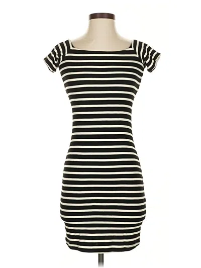 Pre-owned Monteau Casual Dress In Black