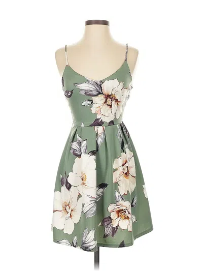 Pre-owned Monteau Casual Dress In Green