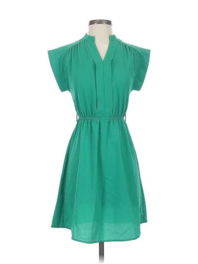 Pre-owned Monteau Casual Dress In Green