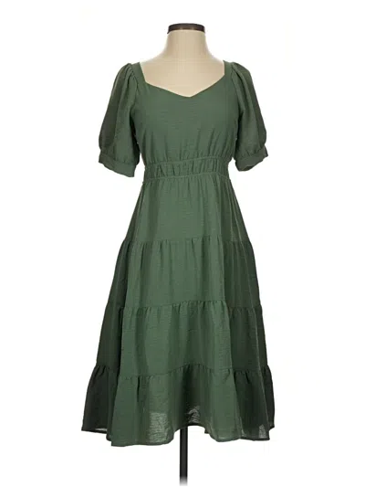 Pre-owned Monteau Casual Dress In Green