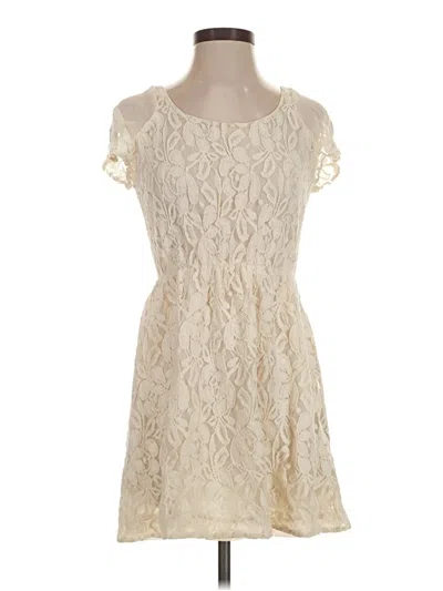 Pre-owned Monteau Cocktail Dress In Ivory