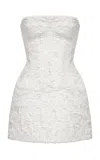Montsand Moda Operandi In White