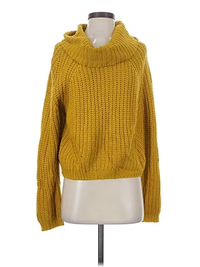 Pre-owned Moon & Madison Pullover Sweater In Yellow