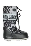 Moon Boot Icon Floral-print Boots In Nero/bianco