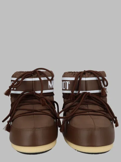 Moon Boot In Black