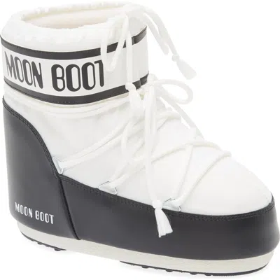 Moon Boot ® Classic Low 2 Water Repellent Nylon Boot In White