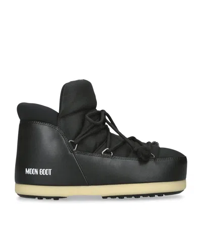 Moon Boot Evx Pumps In Black