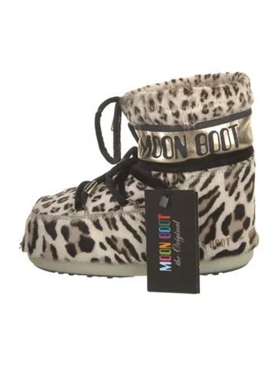 Pre-owned Moon Boot Faux Fur Animal Print Lace-up Boots In Neutral