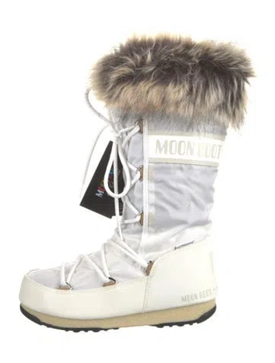 Pre-owned Moon Boot Faux Fur Trim Lace-up Boots In White