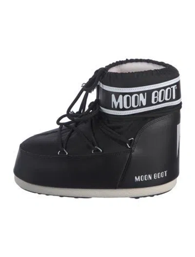 Pre-owned Moon Boot Graphic Print Snow Boots In Black