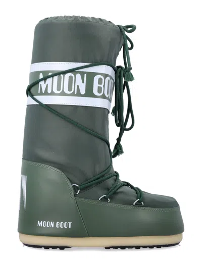 Moon Boot Icon Boot In Nylon In Green