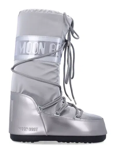 Moon Boot Icon Glance Boot In Nylon In Silver