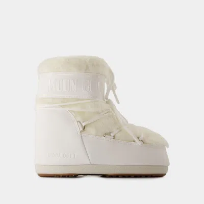 Moon Boot Icon Low Faux Fur Boots In White