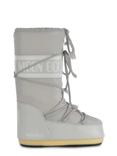 Moon Boot "icon Nylon" Snow Boots In Silver