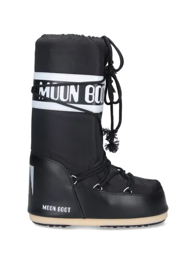Moon Boot 'icon' Padded Boots In Black