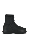 Moon Boot Luna Zip Boot In Black