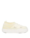 Moon Boot Women Park Icon Slip-on Shoes In White